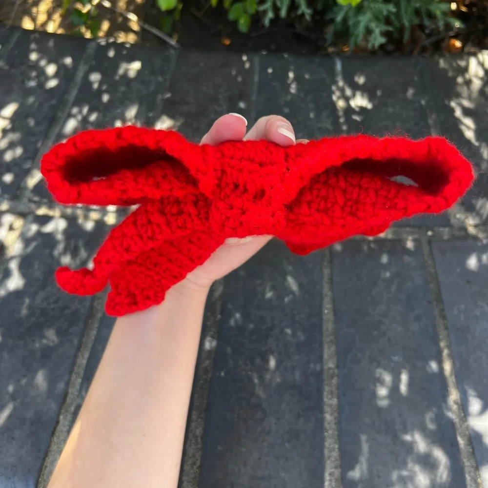Hand Crocheted Big Red Christmas Bow! - Picture 9 of 14